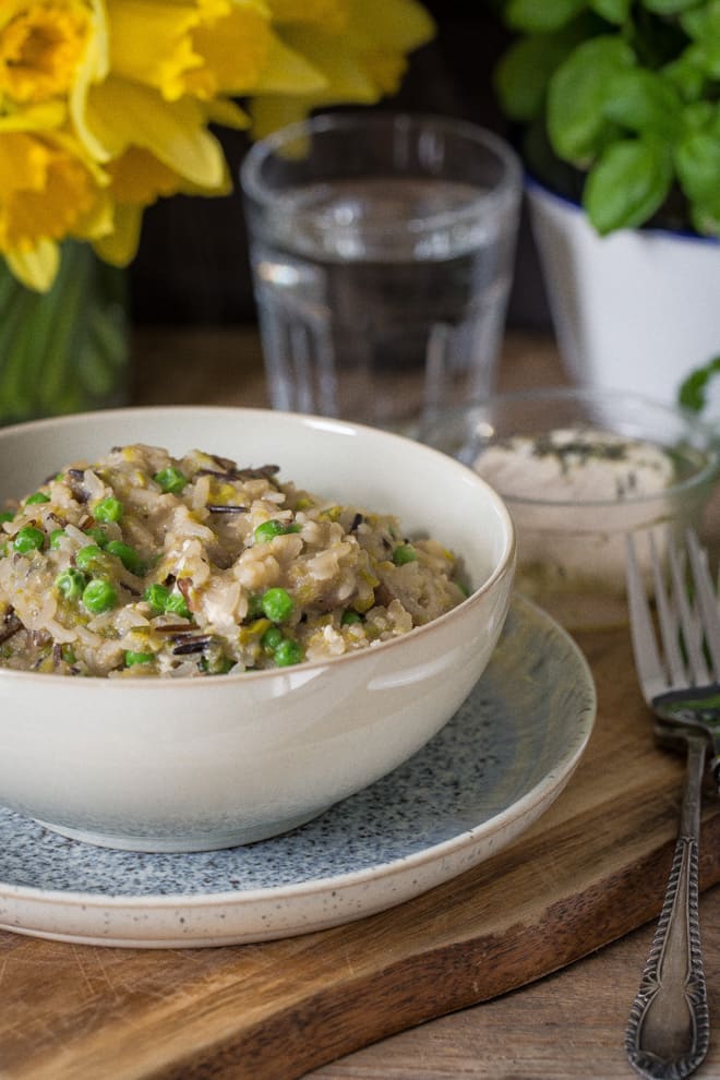 Leek and Mushroom Risotto - ready in just 30 minutes using simple, fresh ingredients for a deliciously creamy plant based comfort food - vegan and gluten free | thecookandhim.com