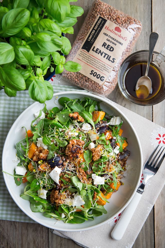 Lentil, Roasted Veg and Feta Salad - cozy, comforting and oh so healthy! Protein rich lentils mixed with herby roast veg and creamy, salty feta - YUM! Vegetarian and gluten free | thecookandhim.com