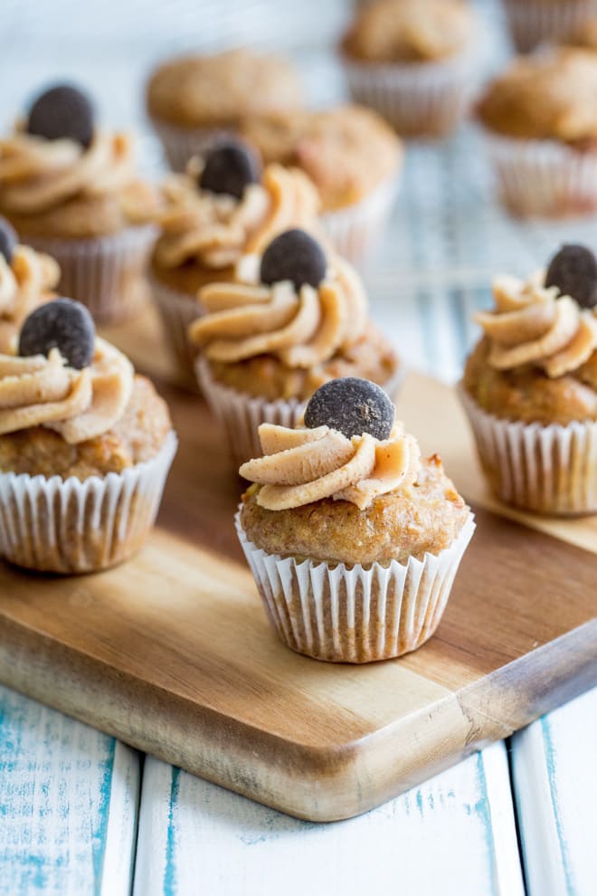 Peanut Butter and Apple Pupcakes