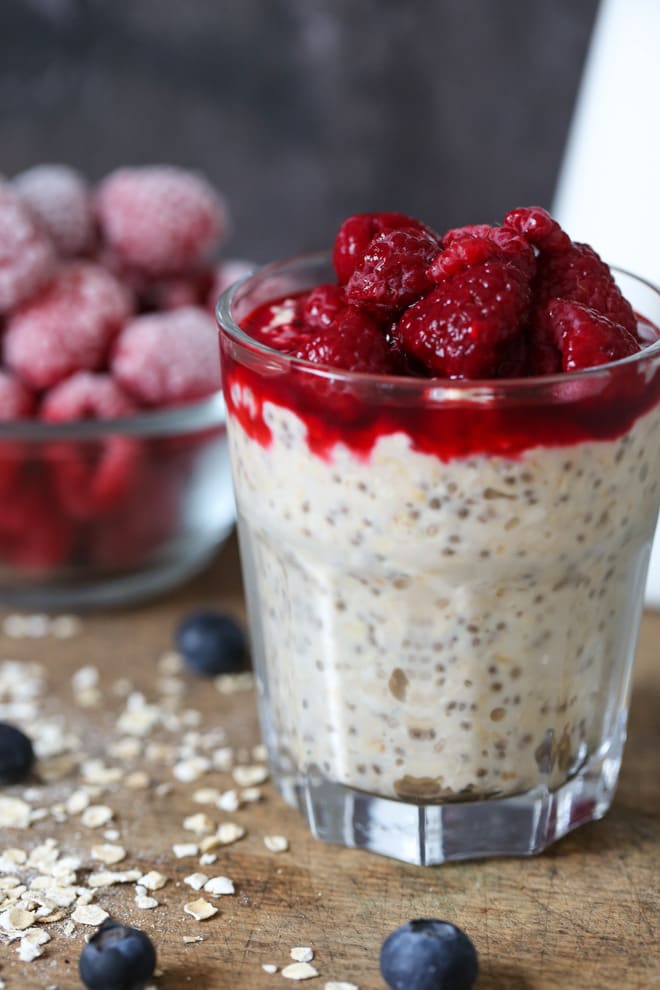 Raspberry and Baobab Overnight Oats - the addition of the zingy baobab powder with its sherbet pop brings real life to a super easy breakfast favourite. Make ahead to make mornings easier | thecookandhim.com