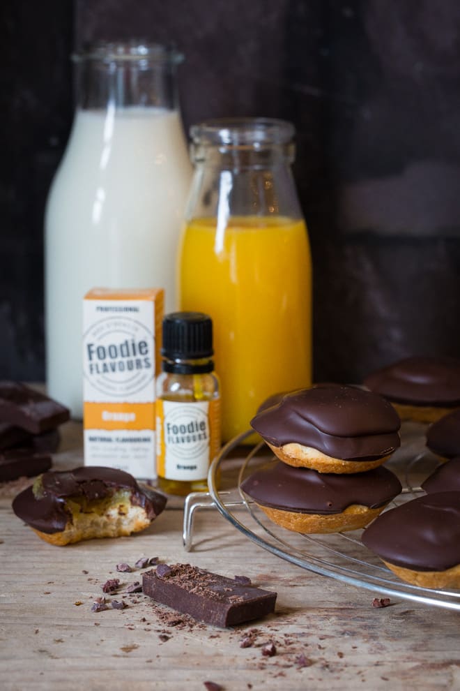 Vegan Jaffa Cakes - Delicate base topped with tangy orange and smothered in velvety dark vegan chocolate | thecookandhim.com