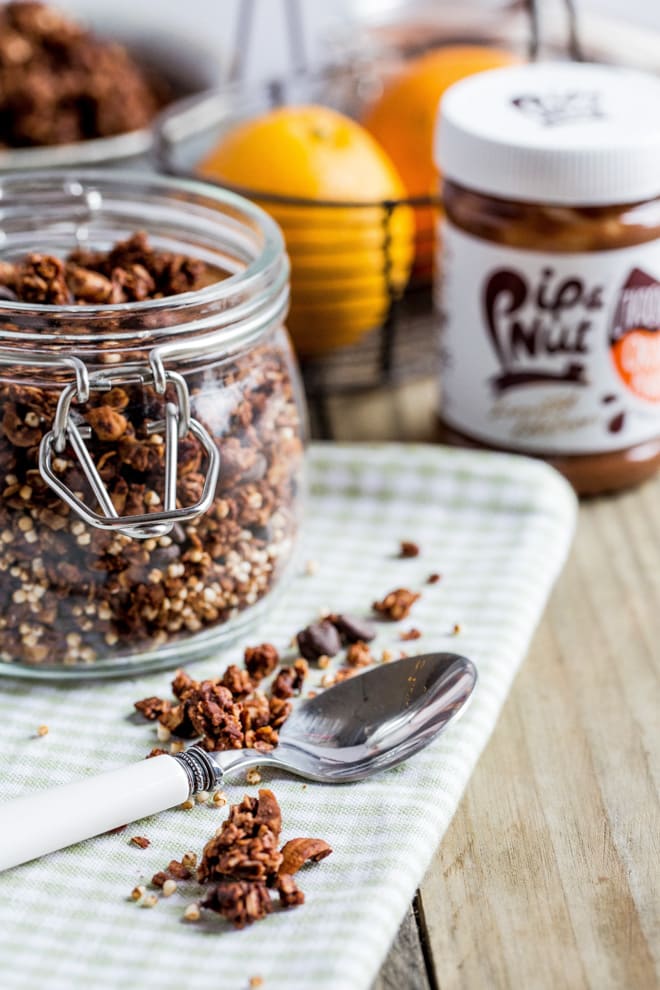 Chocolate Orange Granola - a healthy breakfast treat that tastes totally decadent! An extra nutty crunch comes from toasted hazelnut and flax seeds #vegan #glutenfree #breakfast #granola | Recipe on thecookandhim.com