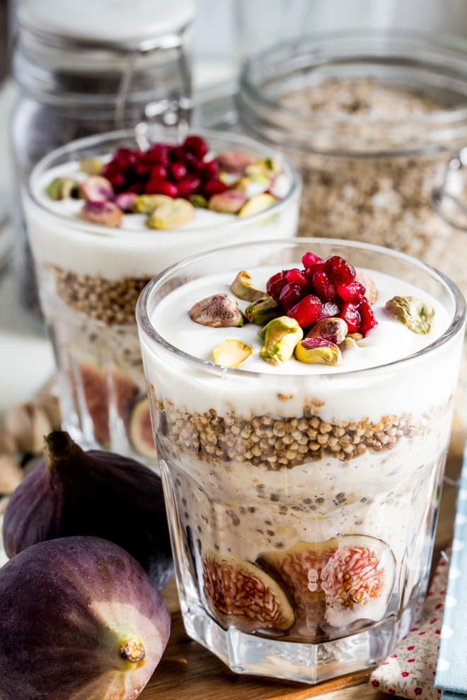 Fig and Quinoa Overnight Oats - Layers of fresh fig, creamy oats, protein rich quinoa puffs and smooth coconut yoghurt make this a deliciously healthy breakfast treat that tastes rich and decadent! #overnightoats #breakfast #healthybreakfast | Recipe on thecookandhim.com
