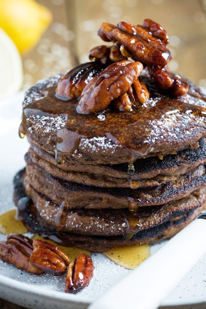 Gingerbread Pancakes - soft, fluffy vegan pancakes with all spice and treacle flavours of gingerbread #veganpancakes #veganbreakfast #veganchristmas | Recipe on thecookandhim.com