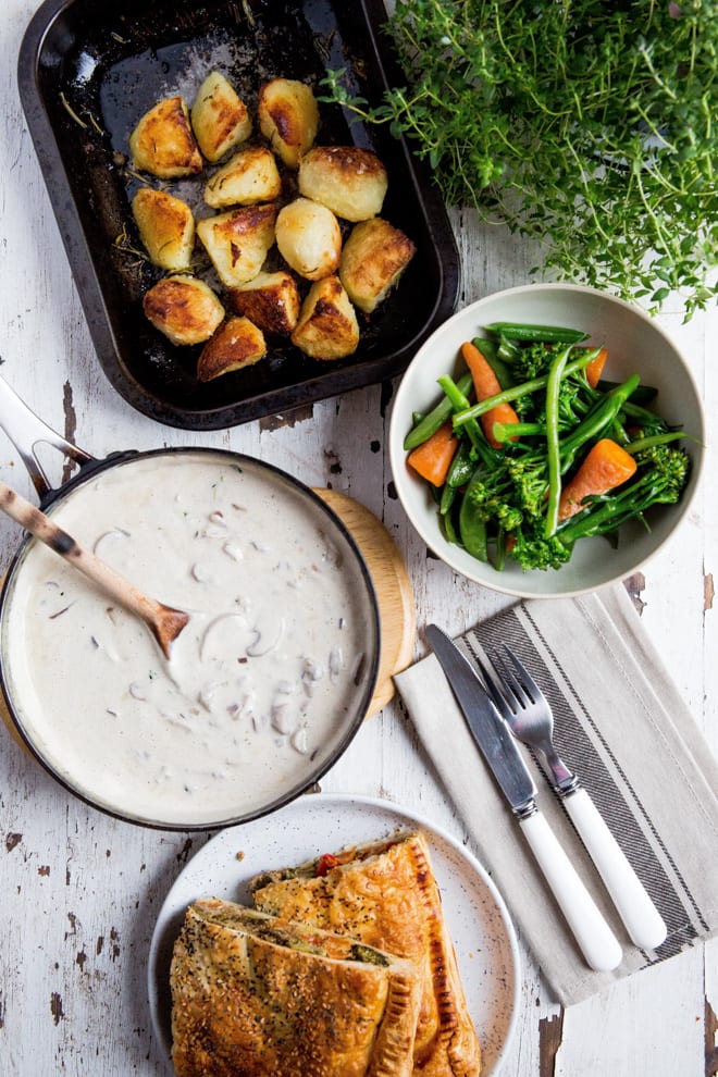Mushroom Sauce - this rich, creamy vegan sauce is so simple to put together and so versatile! Spoon it over your favourite pie or stir through pasta for a quick and deliciously nutritious meal #veganrecipes #easyveganrecipes #meatfree | Recipe on thecookandhim.com