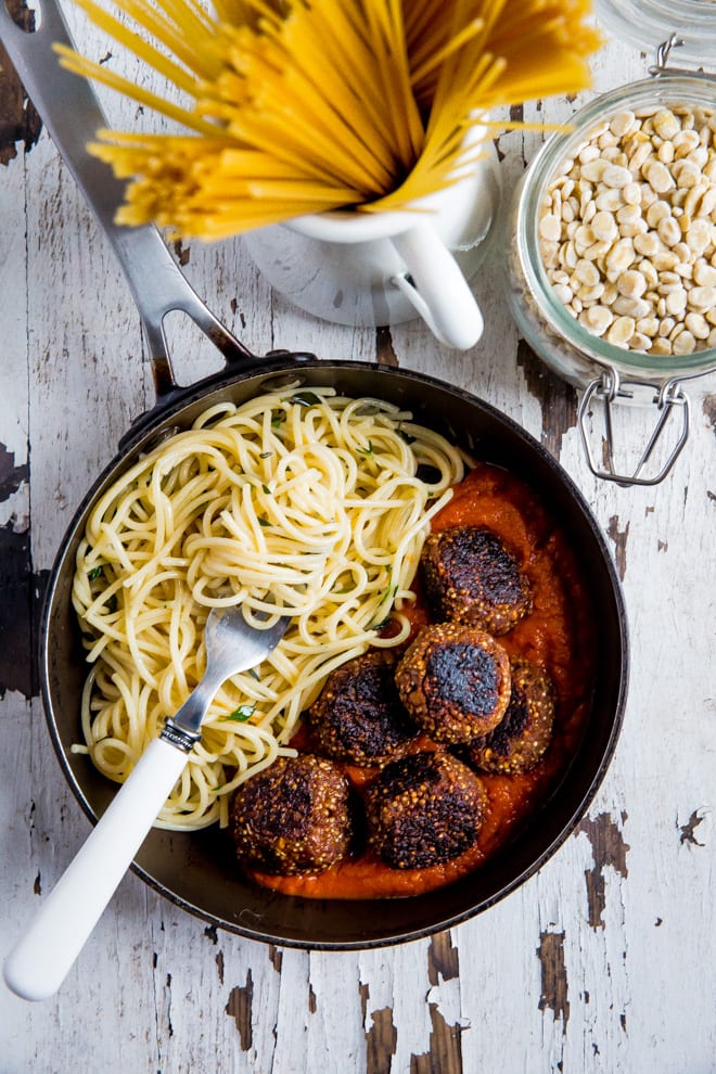 Vegan Meatballs - so many good things positively crammed into these protein rich vegan 'meatballs'! So simple to put together but pack big, hearty flavours into each bite! #veganmeatballs #meatfree #glutenfree | Recipe on thecookandhim.com