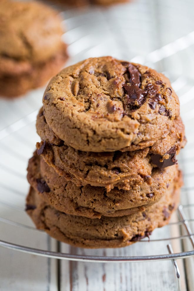 Vegan Cookies - thick, soft cookies loaded with gooey chocolate chunks! No one would ever know they're vegan! #vegancookies #chocolatechipcookies #chocolatechunkcookies | Recipe on thecookandhim.com