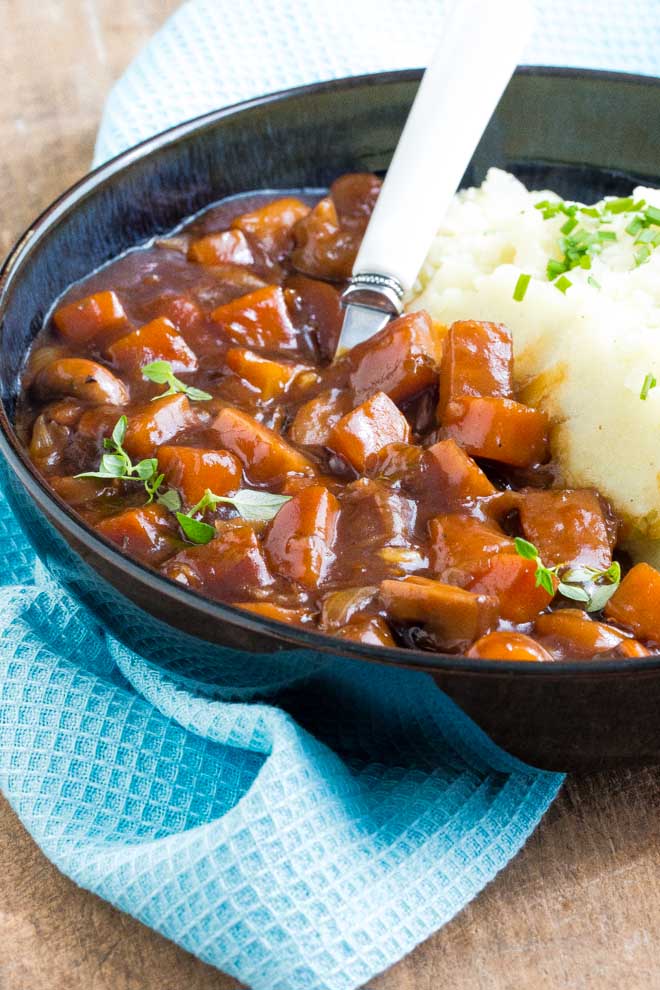 Chestnut Mushroom Bourguignon