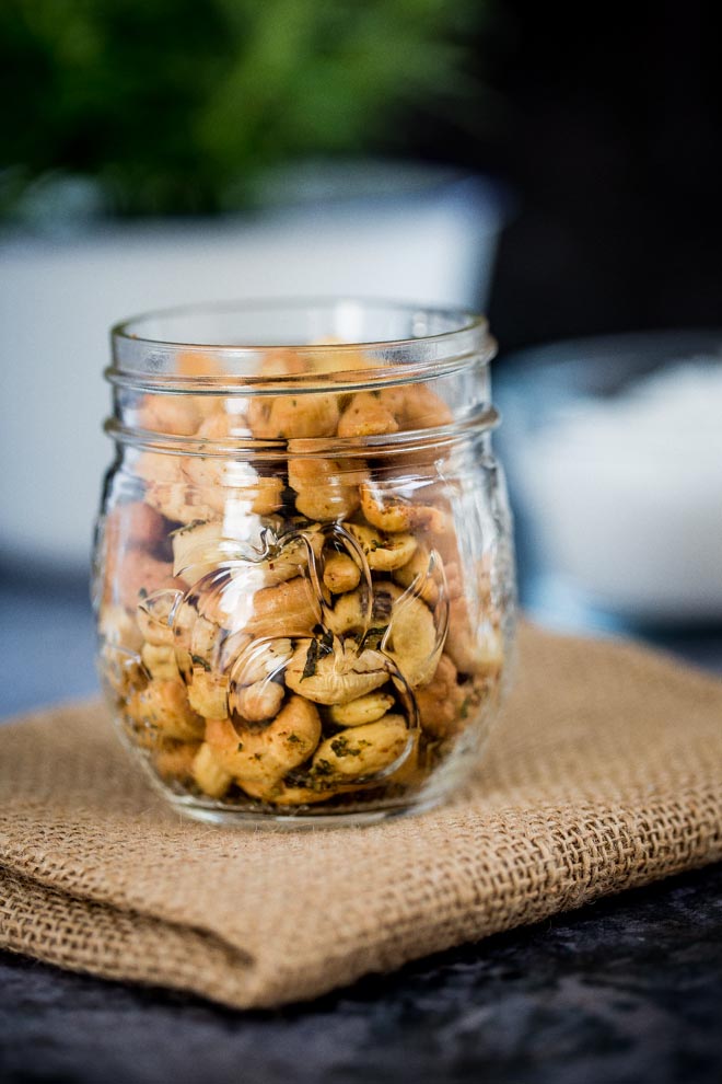 Herb Roasted Cashew Nuts