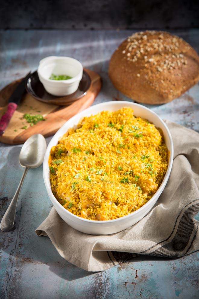 Vegan Cauliflower Cheese with Breadcrumb Topping