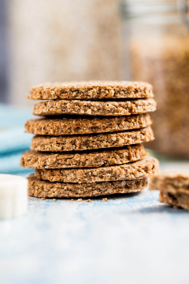 Just 5 ingredients are needed to make these super easy and healthy homemade grain free dog treats that your pup will love! #homemadedogtreats #dogbiscuits #grainfree #peanutbuttertreats | Recipe on thecookandhim.com