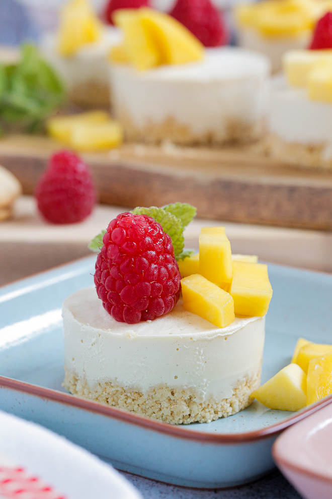 Vegan No-Bake Mango Cheesecakes