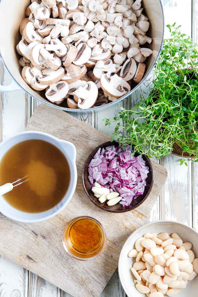 Rich, thick and creamy this vegan cream of mushroom soup is full of deliciously satisfying flavour from just a few uncomplicated ingredients #vegansoup #veganmushroomsoup #creamofmushroomsoup #dairyfree #plantbased #veganrecipes #soup | Recipe on thecookandhim.com