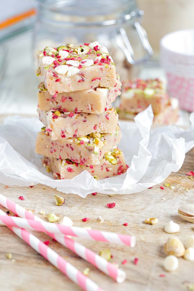 White Chocolate and Candy Floss Fudge